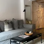 Apartment 5 *