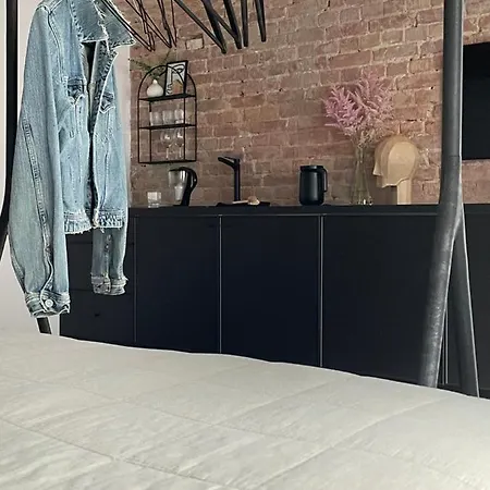 Apartamento 5 *
