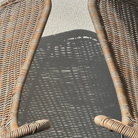 Apartment 5